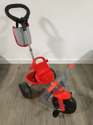 Triciclo infantil seminuevo