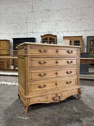 Cómoda Francesa Roble y Mármol