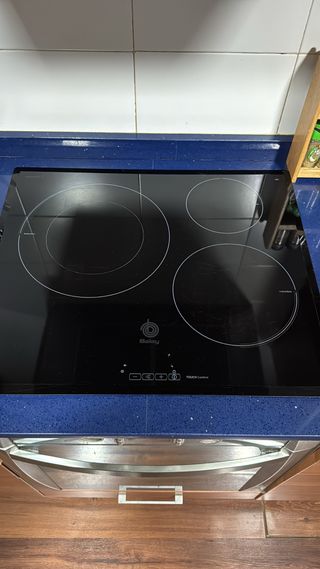 Placa de inducción Balay