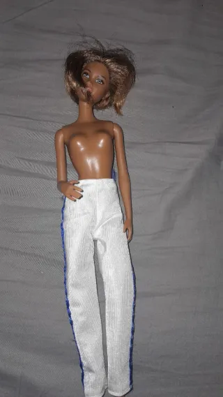 Barbie senza vestiti