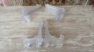Soportes transparentes para platos/marcos
