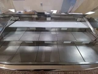 Vitrina expositora refrigerada con motor