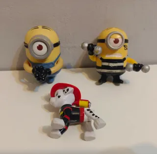 muñecos 2 Minions y Marshall Patrulla Canina