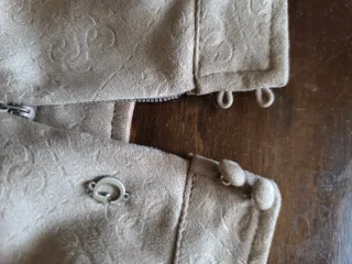 Vestido Guess cuello halter a rodilla sin estrenar