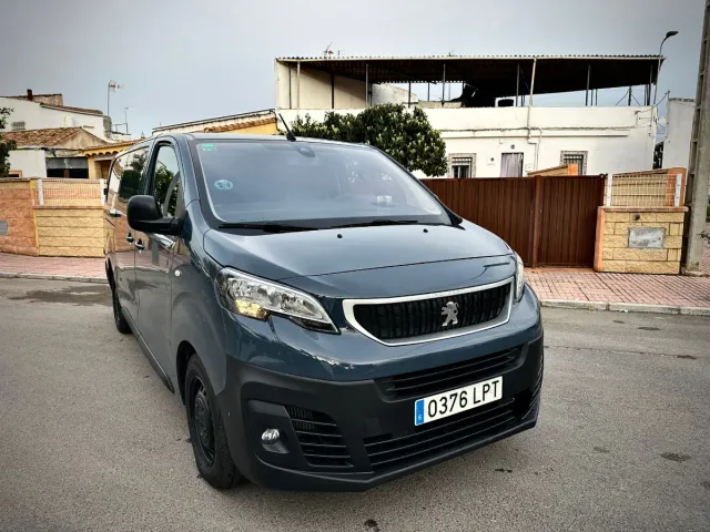 Peugeot Expert 2021