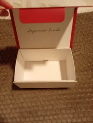 Caja de Perfume La Bomba y La vida es belle elixir