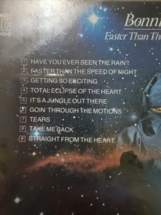 CDs Bonnie Tyler Greatest Hits y Faster Than The S