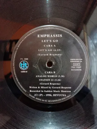 Vinilo makina remember