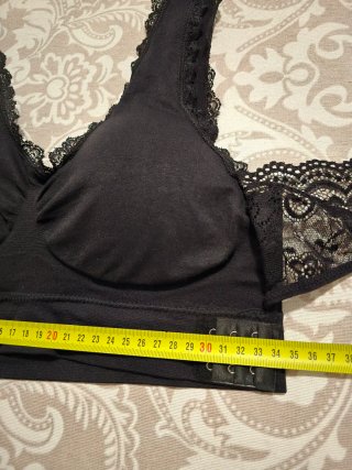 Reggiseno sportivo push-up con pizzo