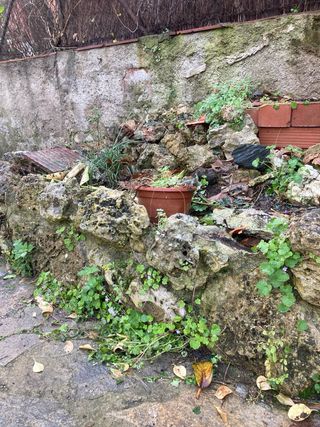 Rocalla decorativa para jardín