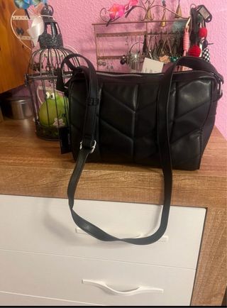 Bolso Misako negro acolchado