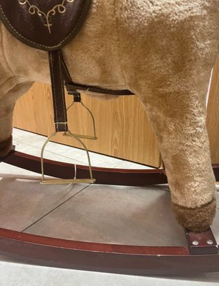 Caballo balancín con sonido