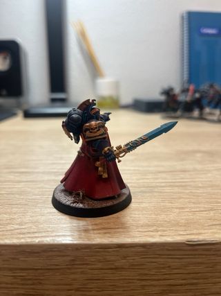 Bibliotecario Ángeles Sangrientos BA