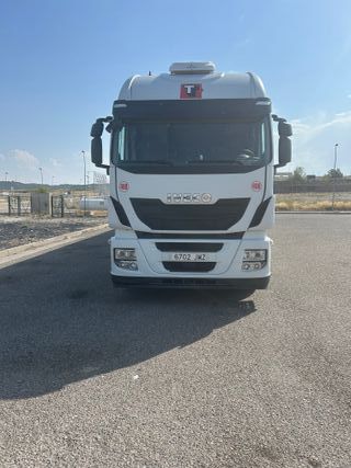 Iveco stralis 2016 más remolque Guillén, 2016