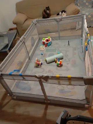 Parque infantil para bebés