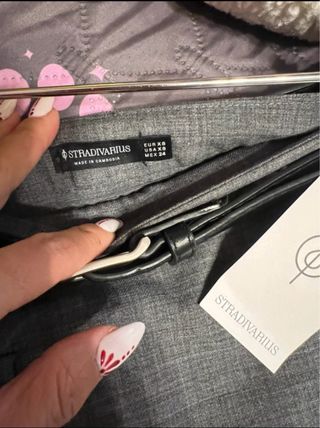 Falda pantalón Stradivarius gris