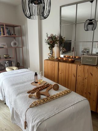 Masajista titulada en quiromasaje