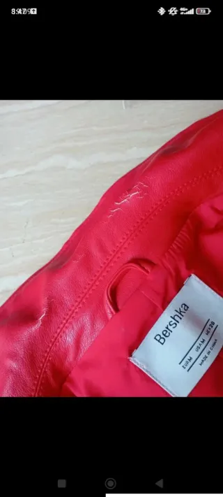 Giubbino in pelle rosso taglia M