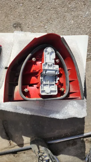 Piloto trasero izquierdo original Audi A3 8L 25e