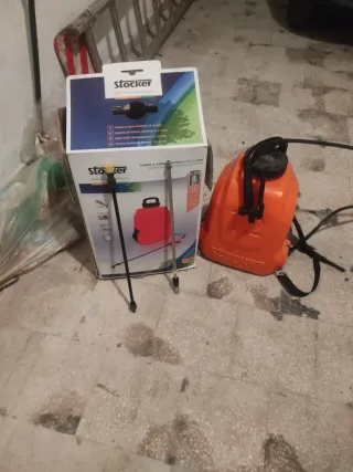 Pompa irroratrice 12 litri stocker