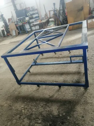 Mesa metálica taller 180x180x100