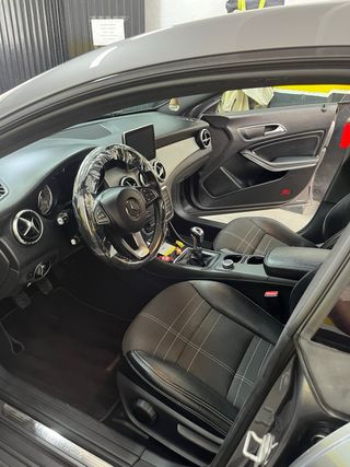 Mercedes-Benz Clase CLA 2015