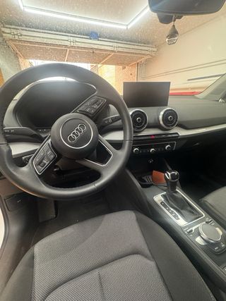 Audi Q2 Black Line – 12/2023 – 17.000 km – Blanco