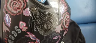 Casco Scorpion para chica