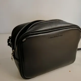 Borsa a tracolla Calvin Klein Jeans - Camera Bag