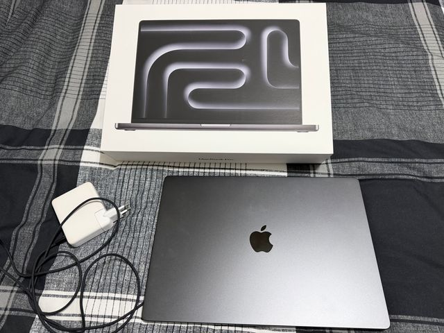 MacBook Pro 16 M4 Pro 24GB 1TB SSD 2024