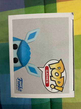 Funko Pop Glaceon #921 Pokémon Flocked