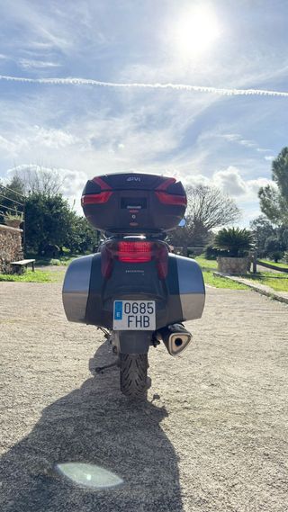 Honda NT700V Deauville Touring Gris