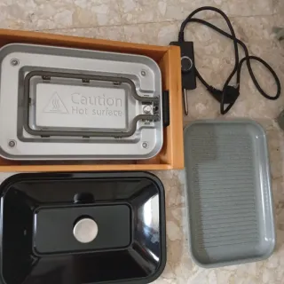 Griglia elettrica con base in bambù