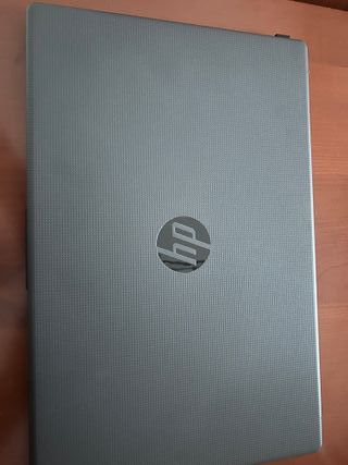 HP Laptop 15-fd0010sl Intel N100