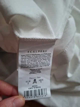 Camiseta Scalpers Estampado Rock