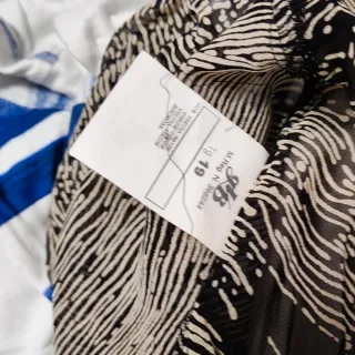 Blusa Krizia Beige y Negra Talla XL