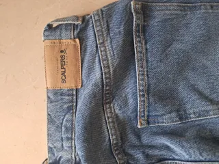 Vaqueros Scalpers mujer acampanados