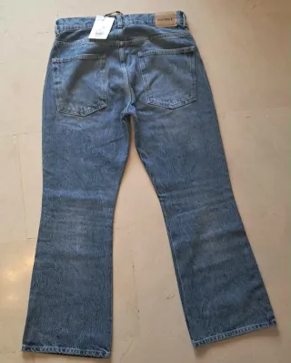 Vaqueros Scalpers mujer acampanados