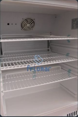 ARMARIO REFRIGERADO LA BARI SOBREMESA BLANCO MOD.