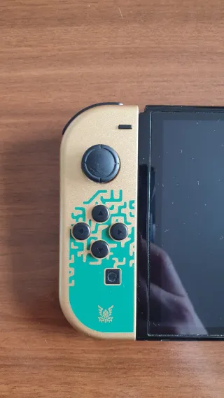 Nintendo Switch OLED Zelda Tears of Kingdom