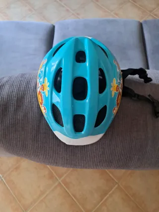 Casco de bicicleta infantil azul