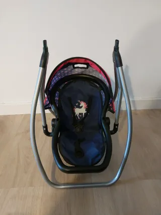 Silla/balancín para muñecos