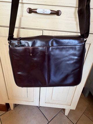 Tracolla Piquadro in cuoio marrone