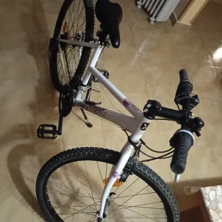 Bicicleta Rockrider 300