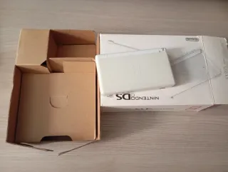 Nintendo DS Lite Bianco con Scatola e Libretti