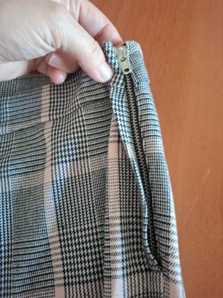 Pantalón Stradivarius cuadros