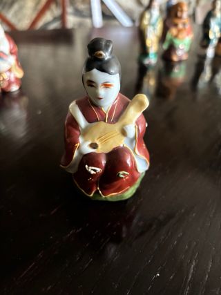 Colección Figuras japonesas de porcelana