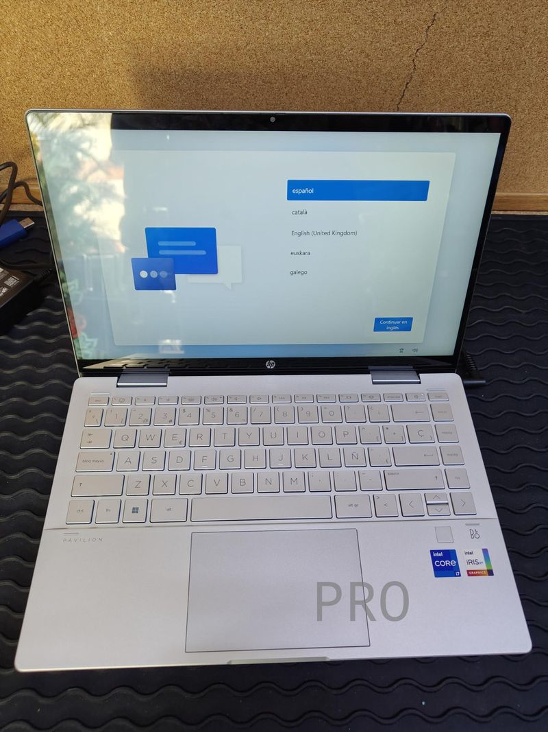 Ordenador portátil convertible HP afbeelding 2