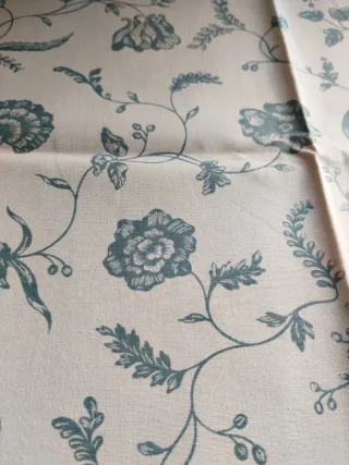 2 Retales Algodón Gastón y D 58x43cm