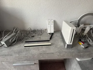 Nintendo Wii Bianca con Accessori